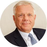 Mag. Alexander Schmidecker